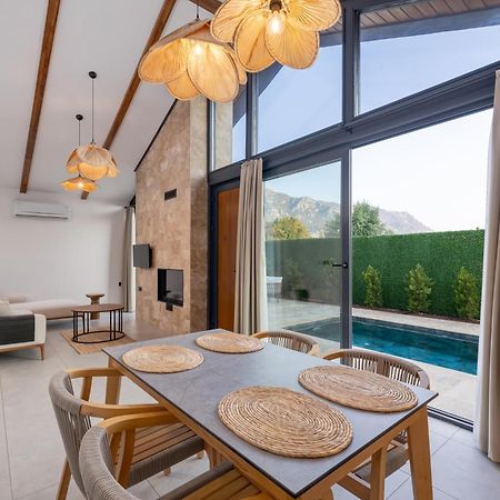 Rota Kilidonia Karaoez Suites&Villas Buitenkant foto